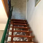 Moments דירה רוסט